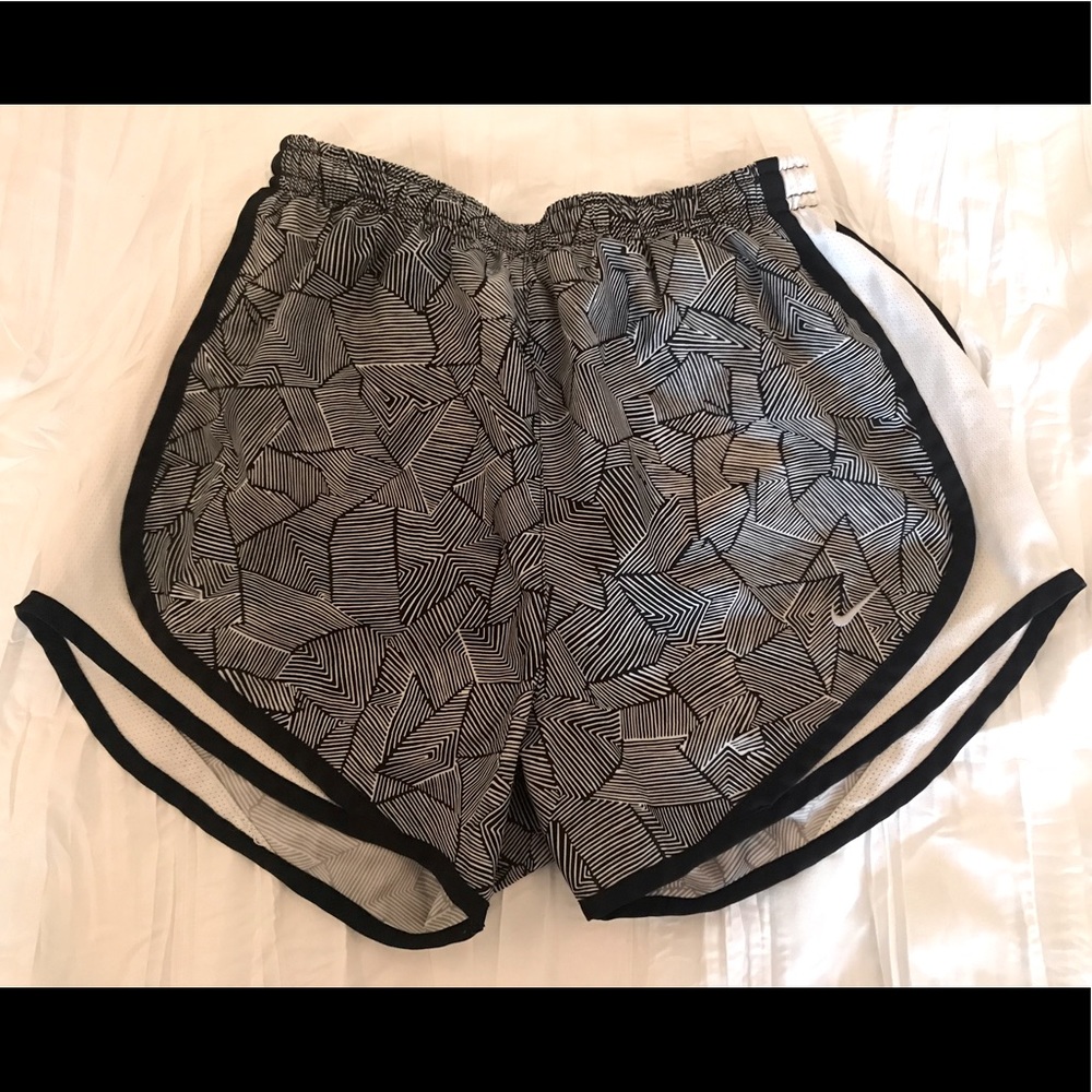 Nike Printed Tempo Running Shorts Dri-Fit